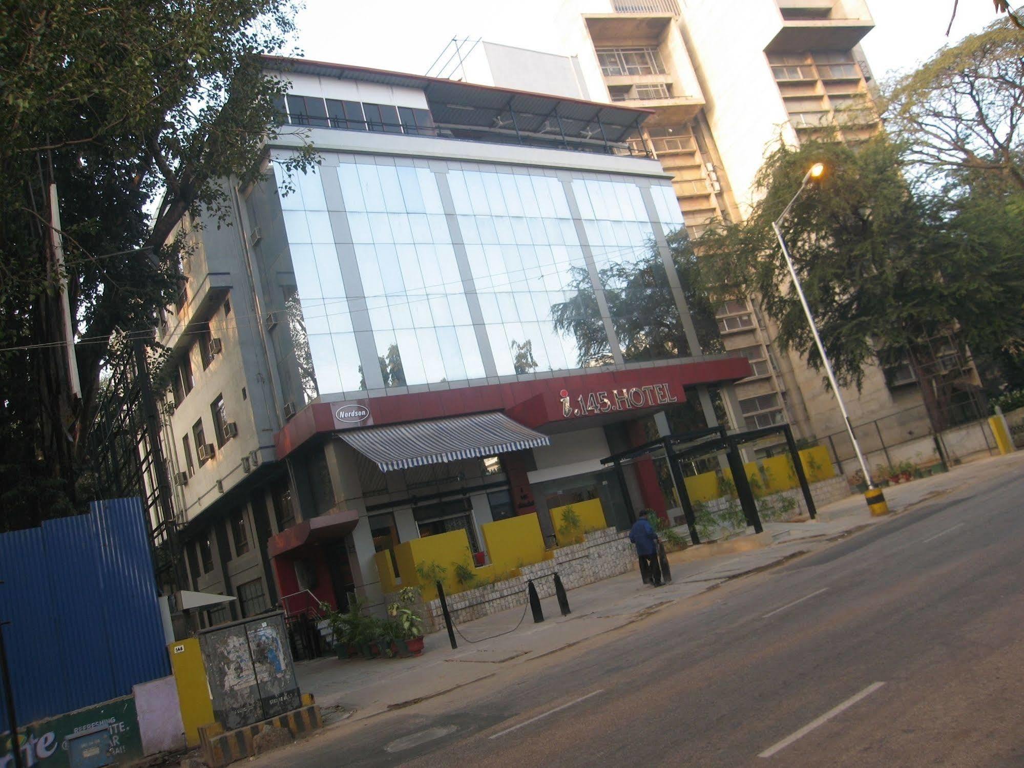 Istay Hotels Infantry Road Bengalúr Exteriér fotografie
